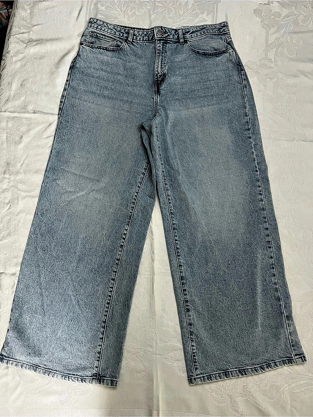 Time and Tru Wide Leg Jeans in Blue Waist Size 16 NWT